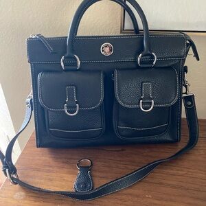 EUC🌹Dooney & Bourke Black Pebbled Leather Shoulder Bag with Silver Hardware